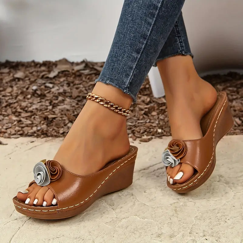 Leonie - Orthopaedic Sandals