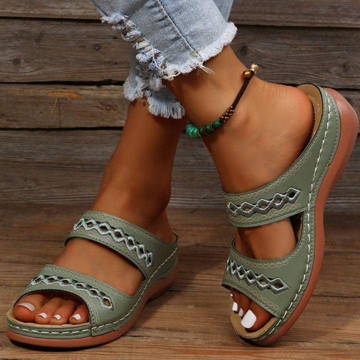 Thalia - Orthopaedic Sandals